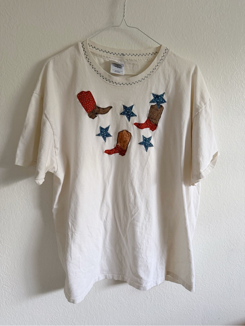 Cream Short-Sleeve Tee with Red & Brown Cowboy Boot Appliqués
